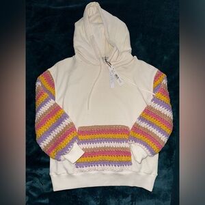 Alice + Olivia Sweater xs